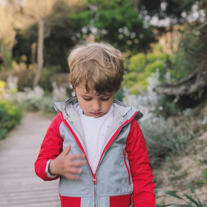 Di pianeti lontani e sguardi nascosti