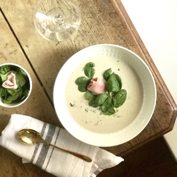 Zuppa di verdure mantecata al latte di cocco